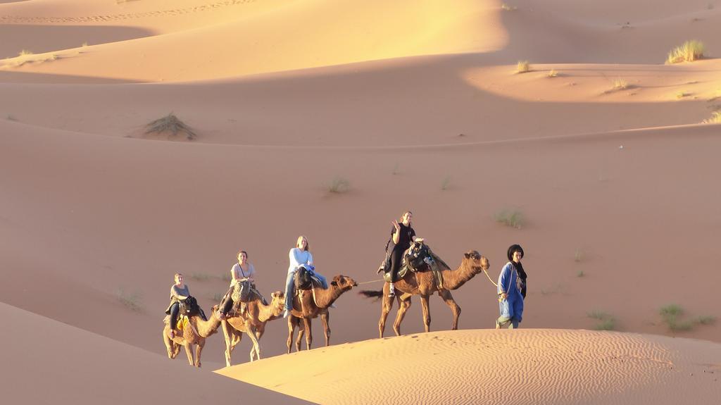 فندق Luxury Camp Camelhouse مرزوكة المظهر الخارجي الصورة